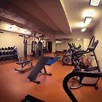 アダム ホテル