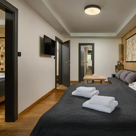 Adam Otel 3*