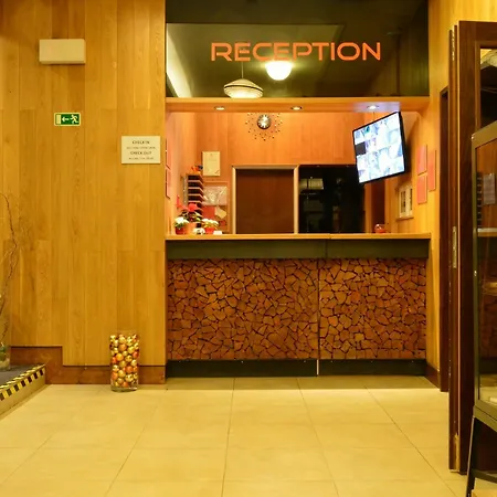 Otel Adam
