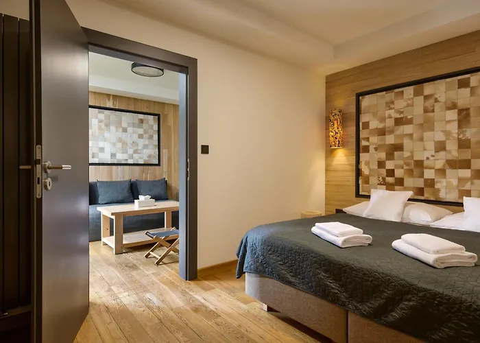 Hotel Adam