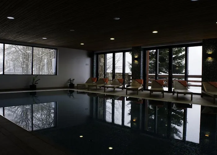 Adam Hotel