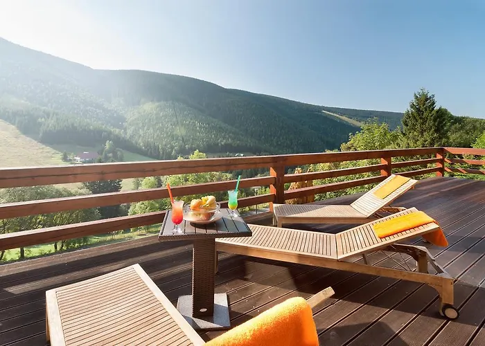 Hotell Adam 3*