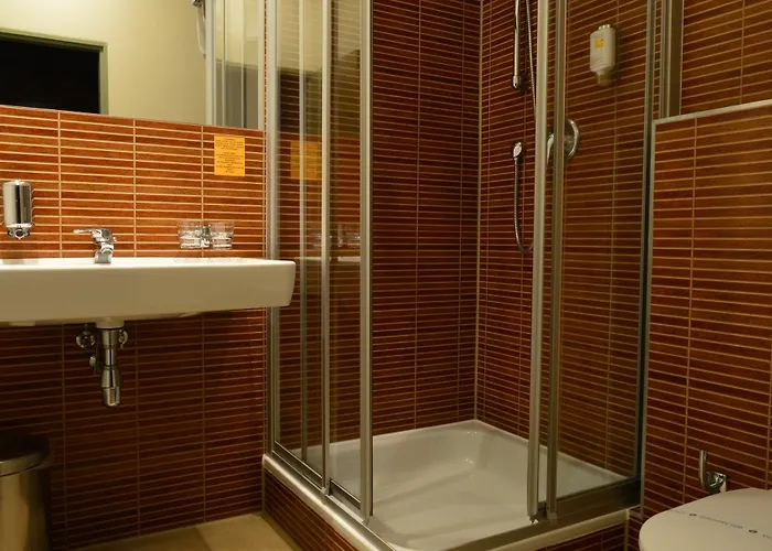 Hotel Adam 3*