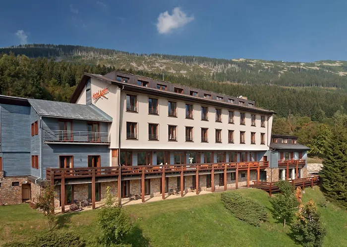 亚当酒店 3* Špindlerŭv Mlýn